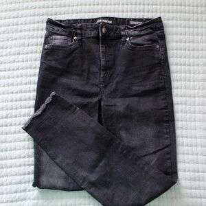 Black High Rise Straight Jeans